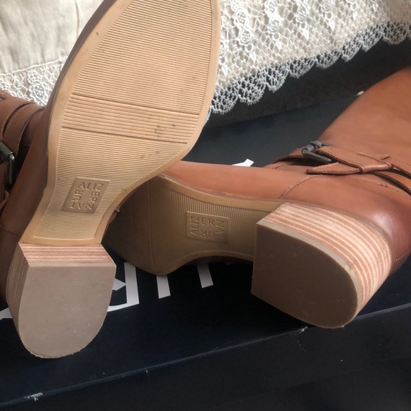 Naturalizer Riding Boot - Picture 3 of 5